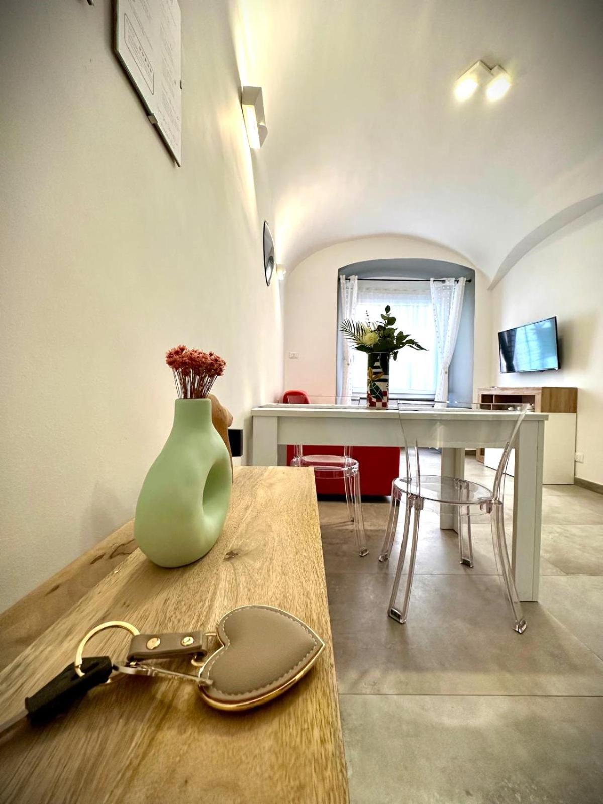 Nel Cuore Di Genova - Siti Unesco-La Meridiana House Luaran gambar